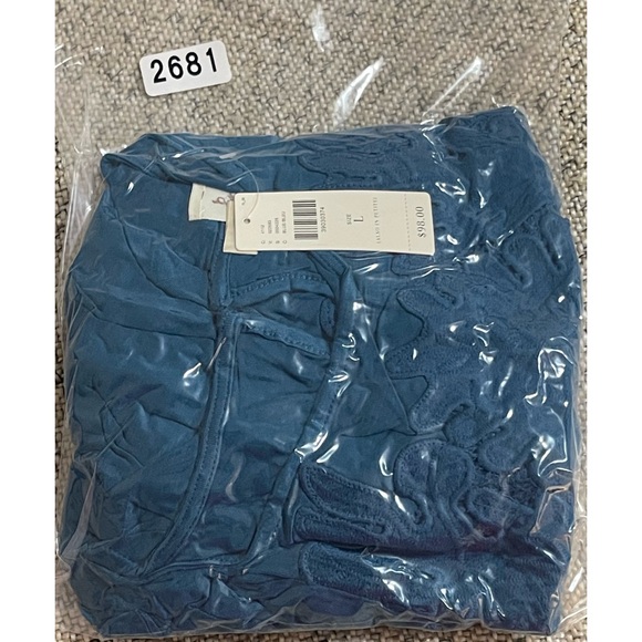 Anthropologie Deletta Teal/Turquoise Rayon Blouse NWT Size L - Picture 12 of 13